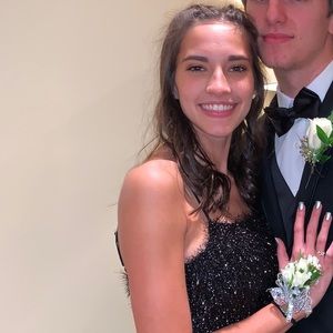 Meet your Posher, Bella